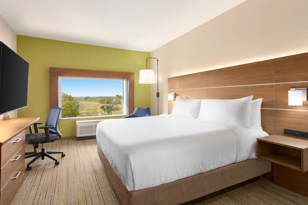 Standard Room, 1 King Bed (Hear, Transfer Shwr)