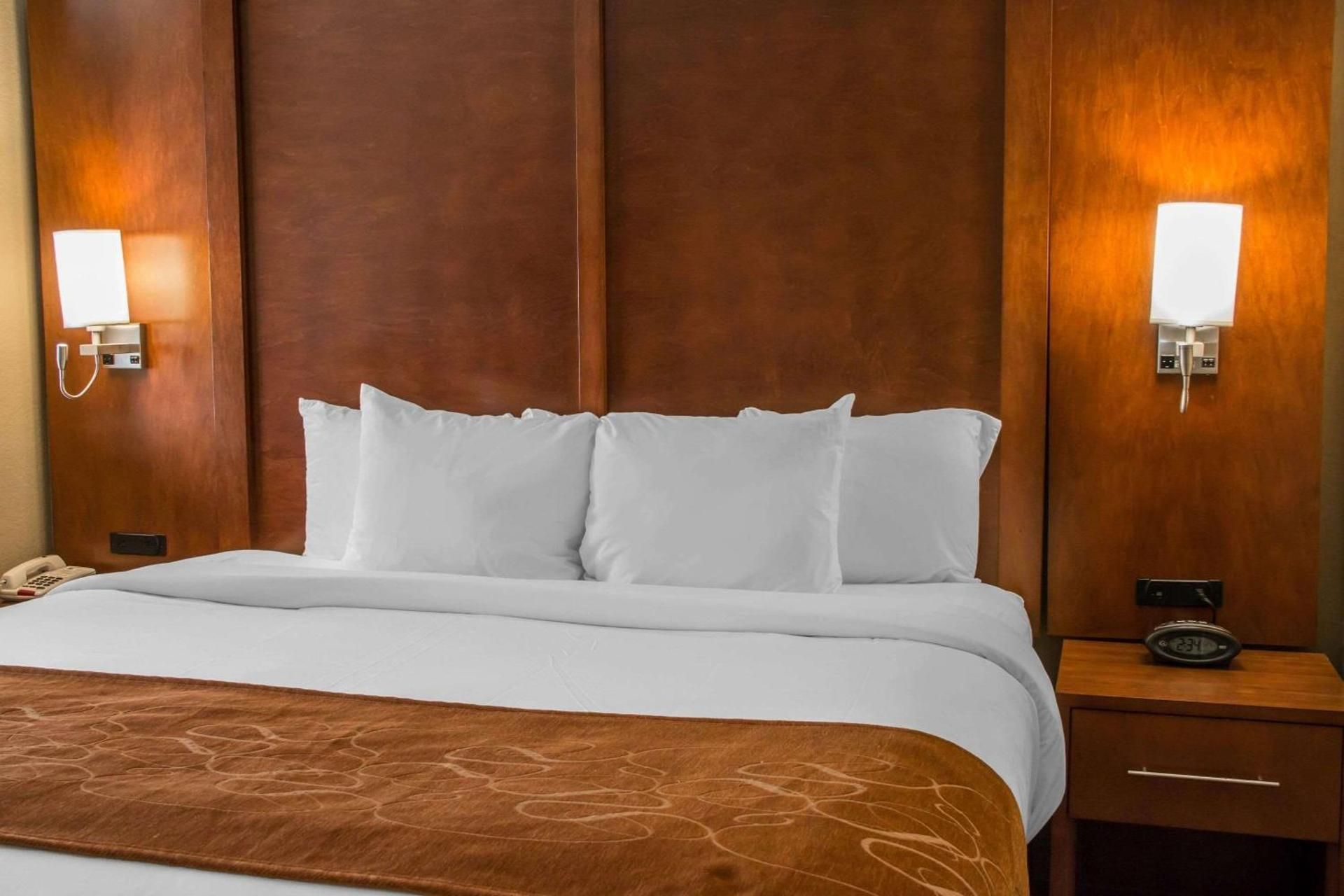 King Suite with Sofa Bed - 2nd Floor