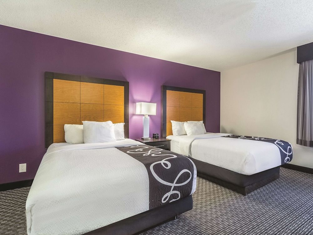 Room, 2 Double Beds, Accessible, Non Smoking (Roll-In Shower)