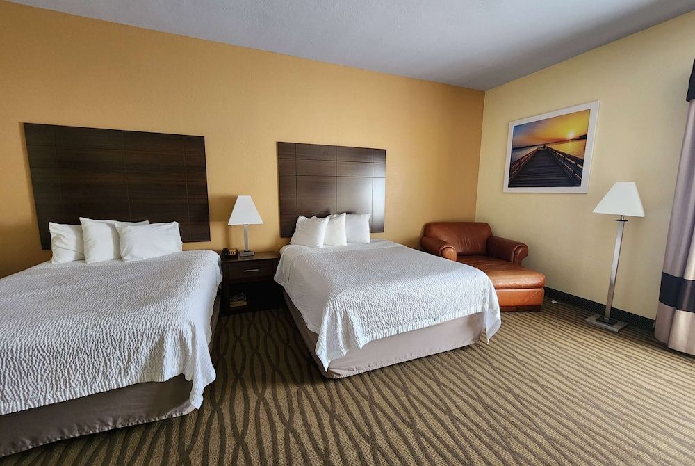 Business Room, 2 Queen Beds, Non Smoking