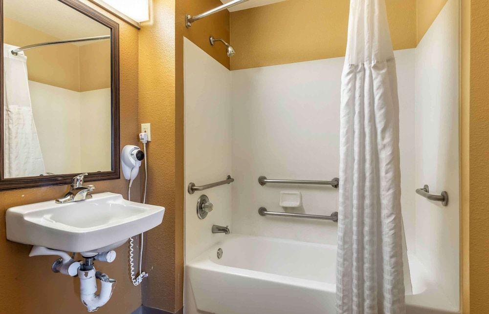 Extended Stay America Suites Dallas Plano Deluxe Studio, 1 Double Bed with Sofa bed, Accessible, Non Smoking 3