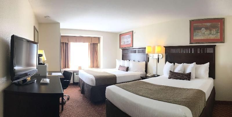 2 Queen Beds, Nonsmoking, Standard Room