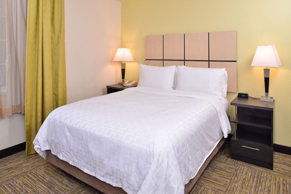 Studio Suite, 1 Queen Bed