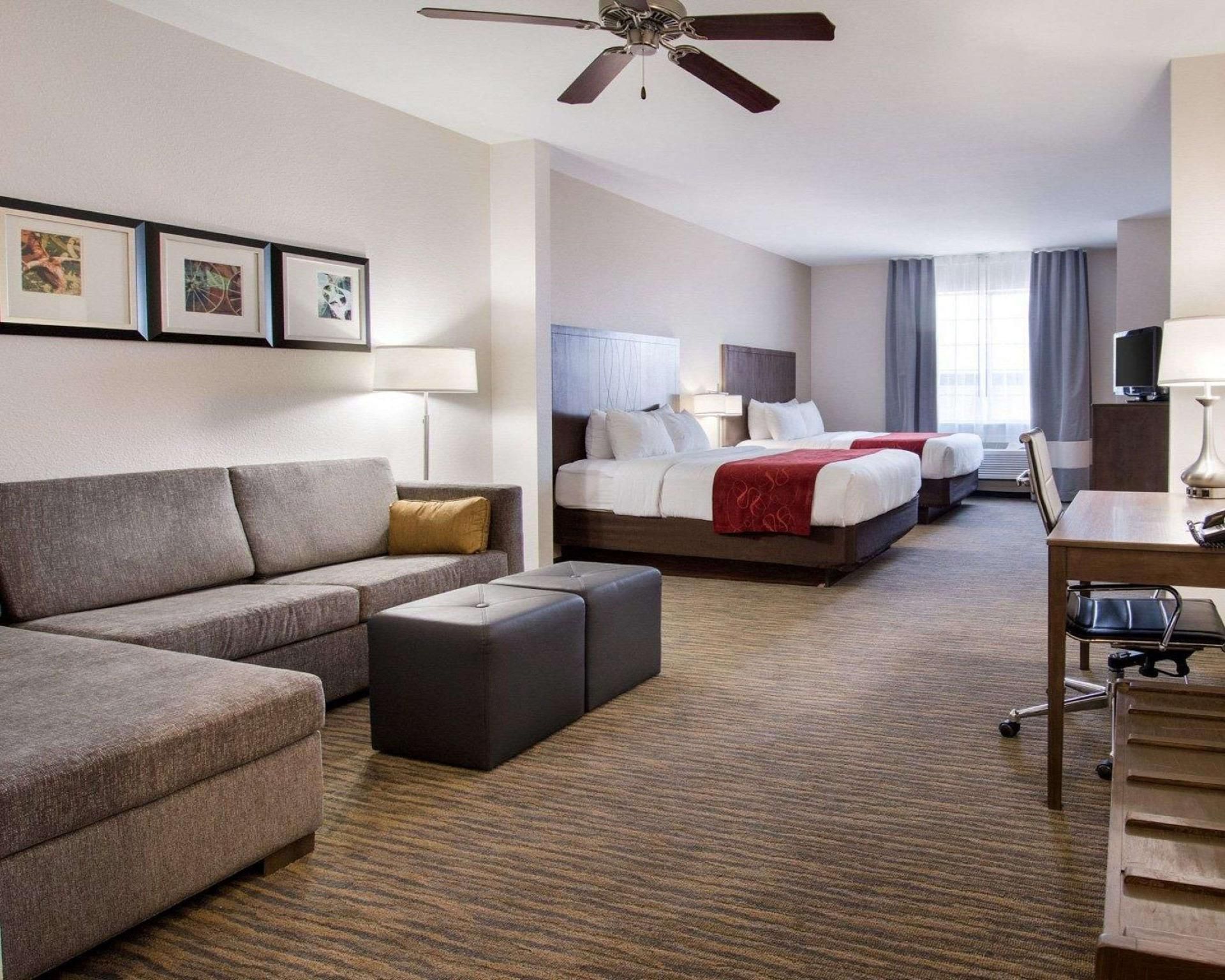 2 Queen Beds, Suite, Nonsmoking, Accessible
