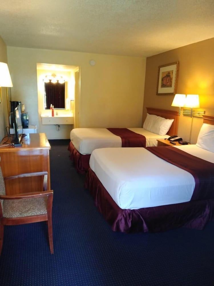 Room, 2 Double Beds, Smoking