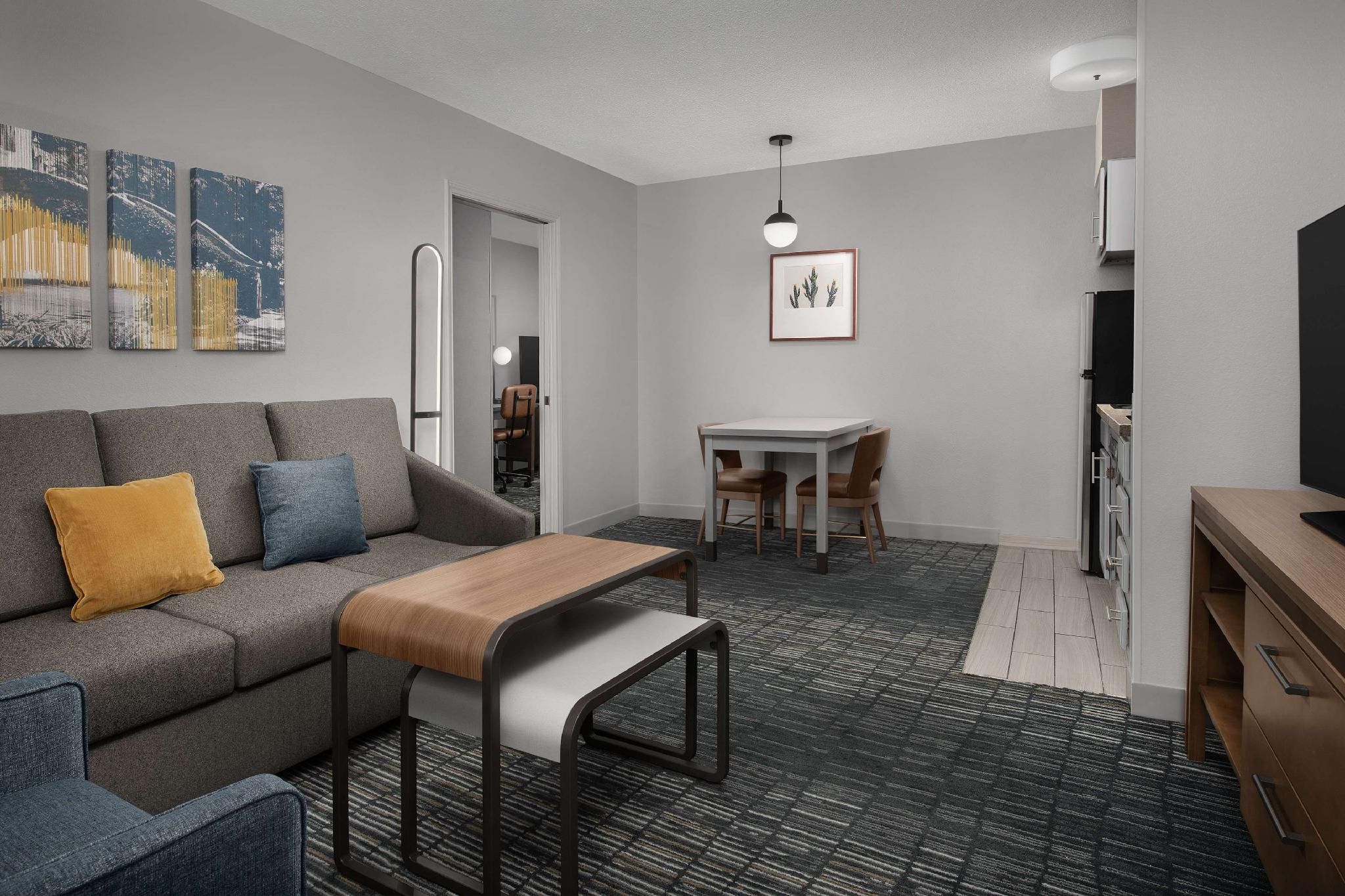 1 Bedroom 2 Double Beds