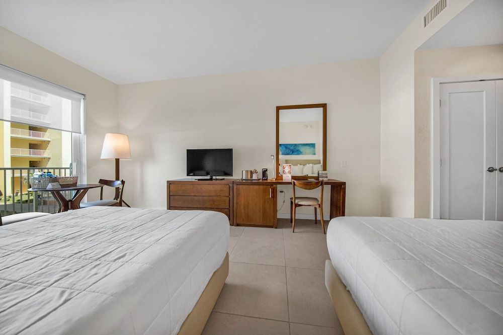 Deluxe Room, 2 Double Beds