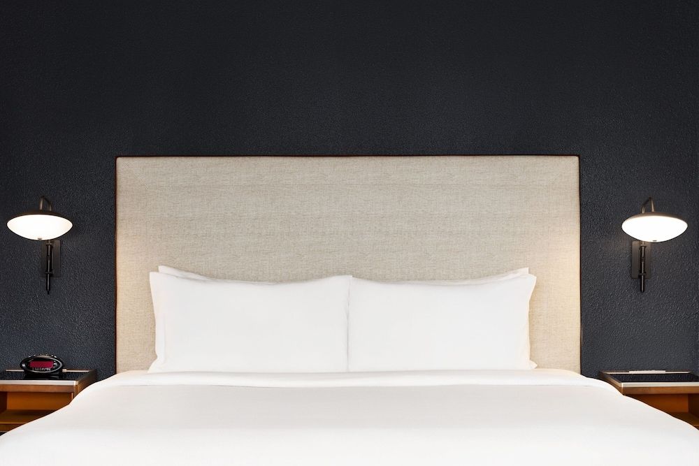 Executive Room, 1 King Bed with Sofa bed
