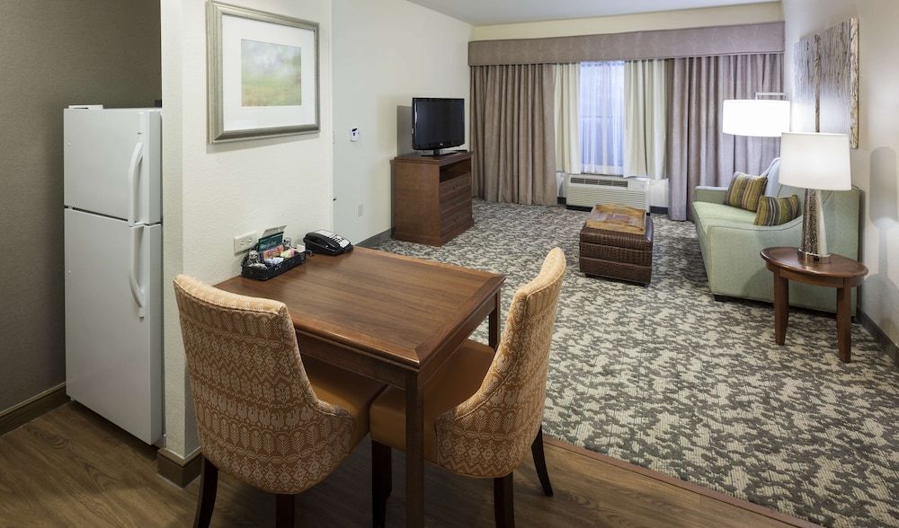 Studio, 1 King Bed, Accessible, Bathtub