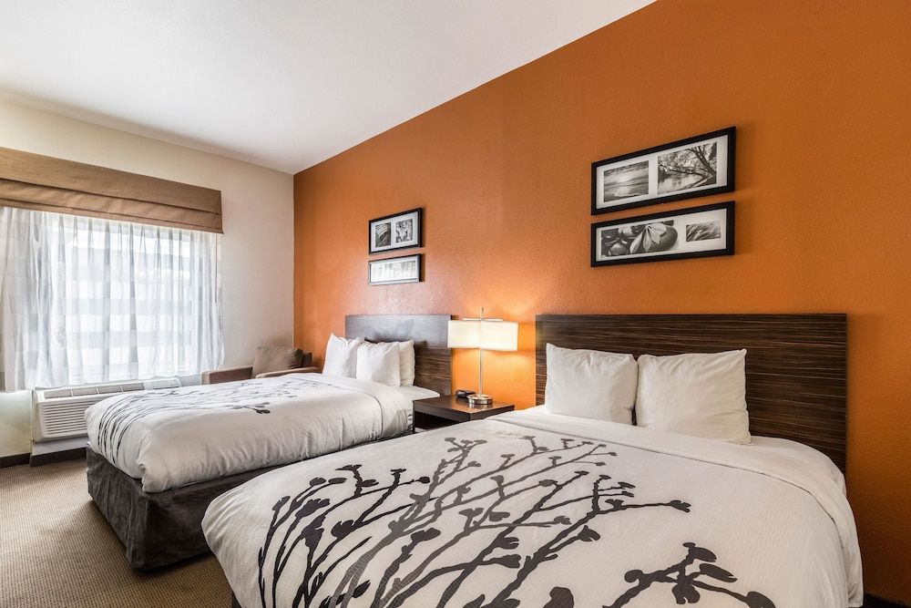 Room, 2 Queen Beds, Accessible, Non Smoking