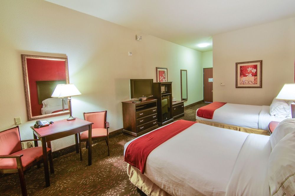 Standard Room, 2 Queen Beds