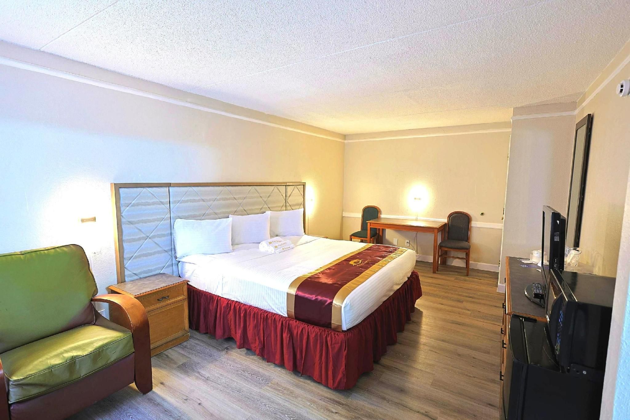 King Bed Accessible Non-Smoking