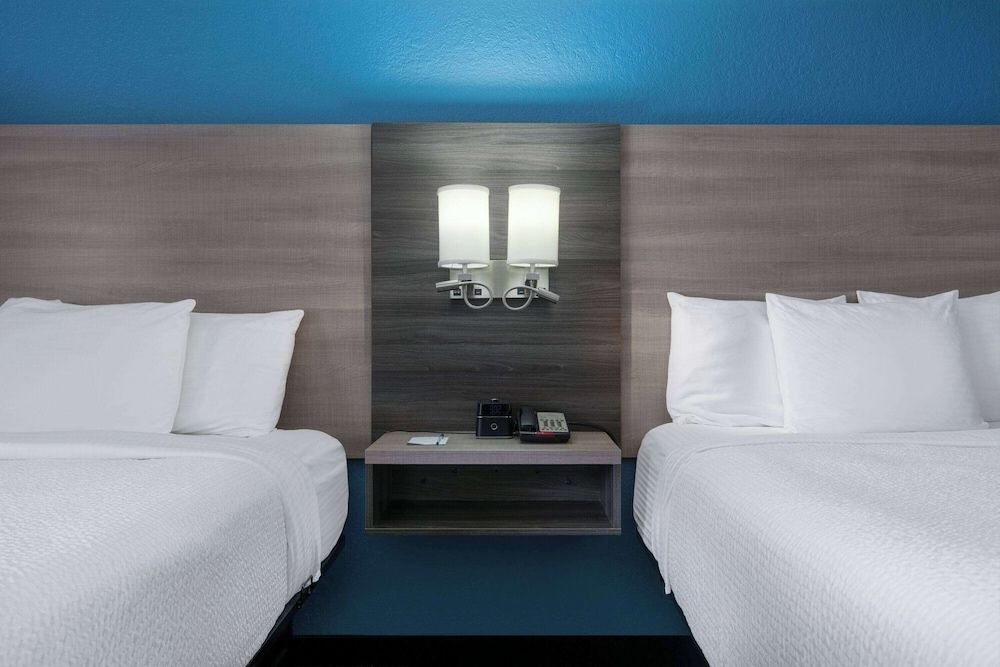 Room, 2 Queen Beds, Non Smoking
