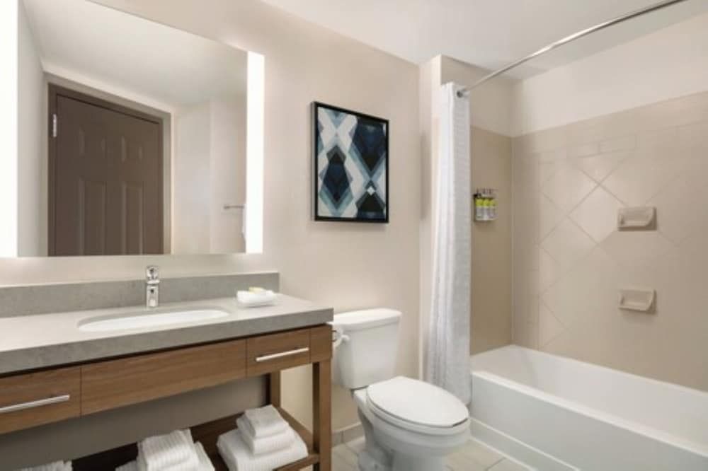 Studio Suite, 1 King Bed