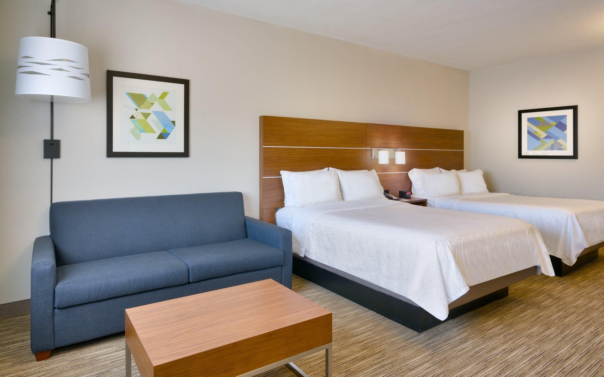 2 Queen Beds Non-Smoking