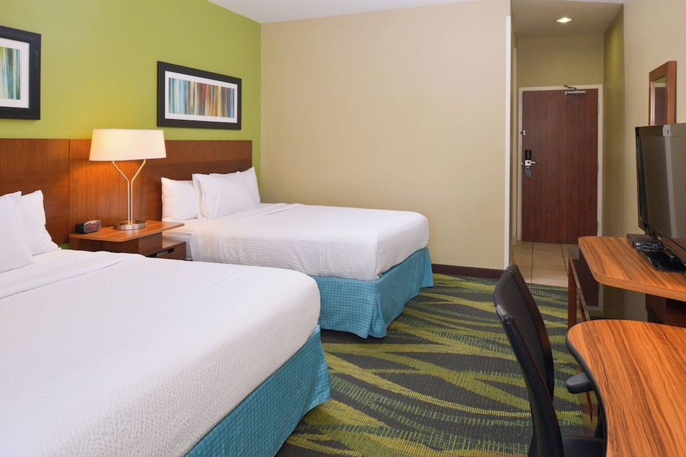 Room, 2 Queen Beds, Non Smoking
