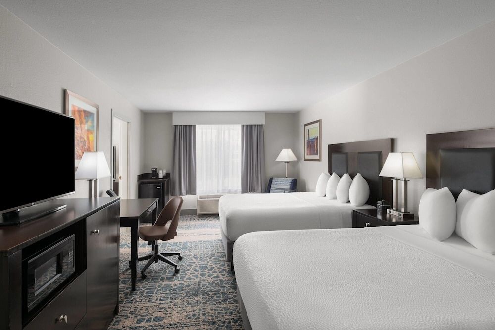 undefined La Quinta Inn & Suites by Wyndham Moab 7