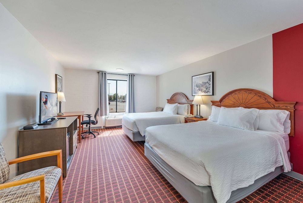 Room, 2 Queen Beds, Accessible, Non Smoking (Mobility)