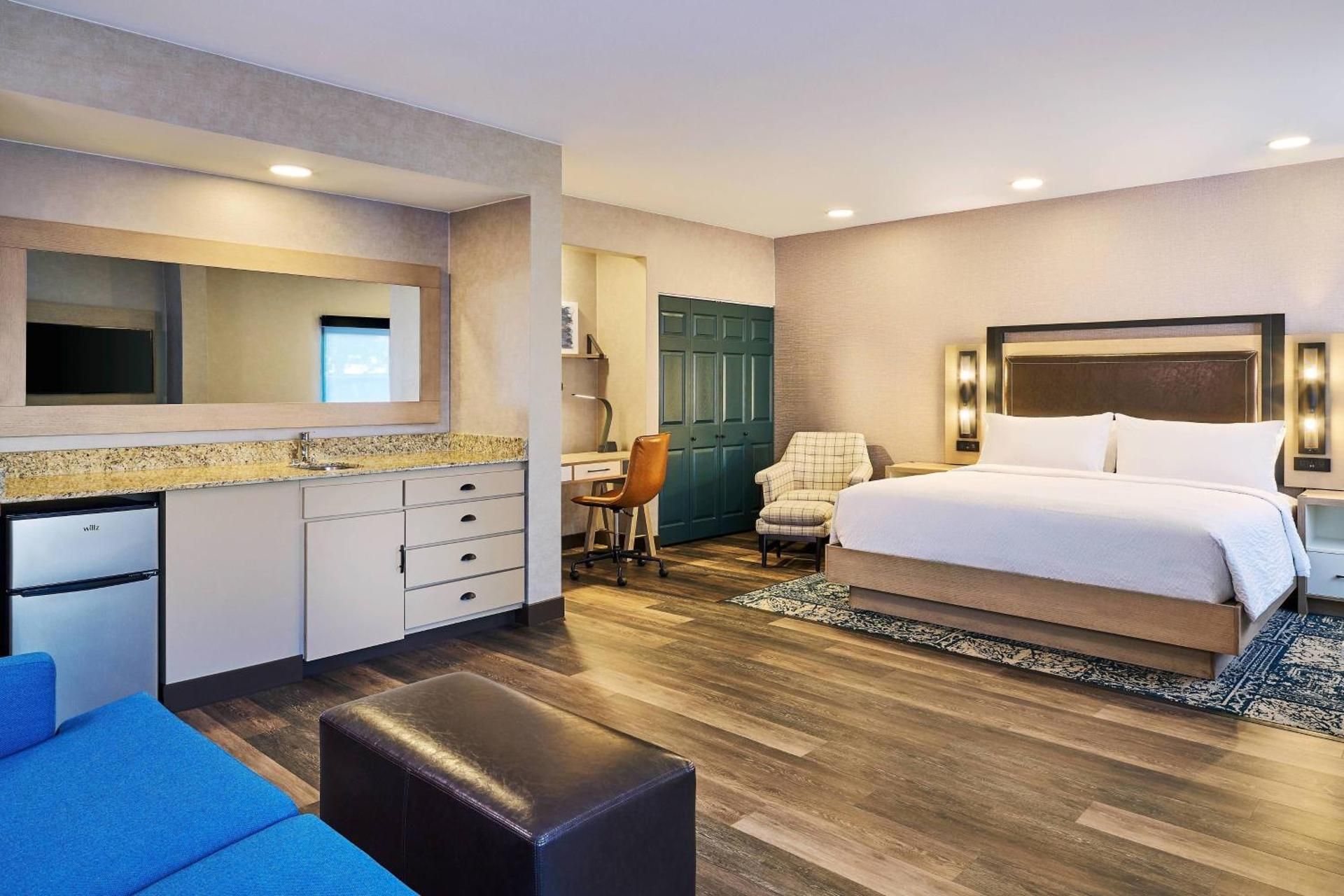 Junior Suite, 1 King, Sofa bed, Ground floor