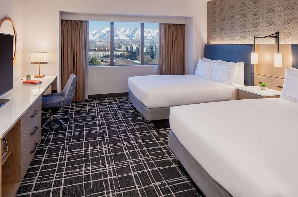Suite, Non Smoking (3 Rooms)