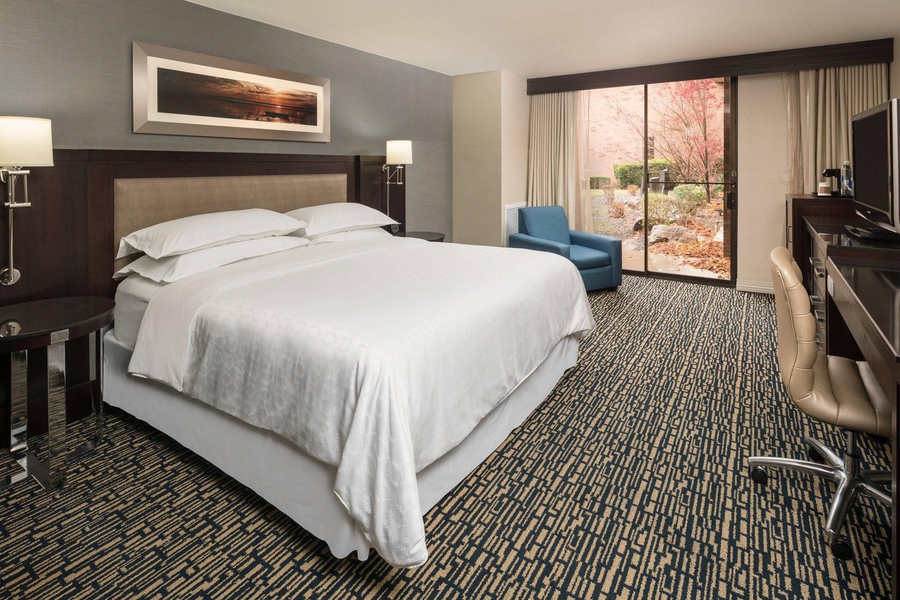 Guest Room, 1 King