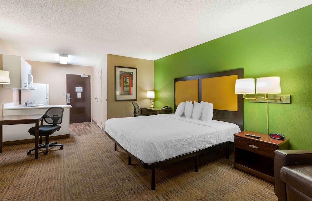 Extended Stay America Select Suites - Salt Lake City - Sandy Studio, 1 King Bed, Non Smoking 3