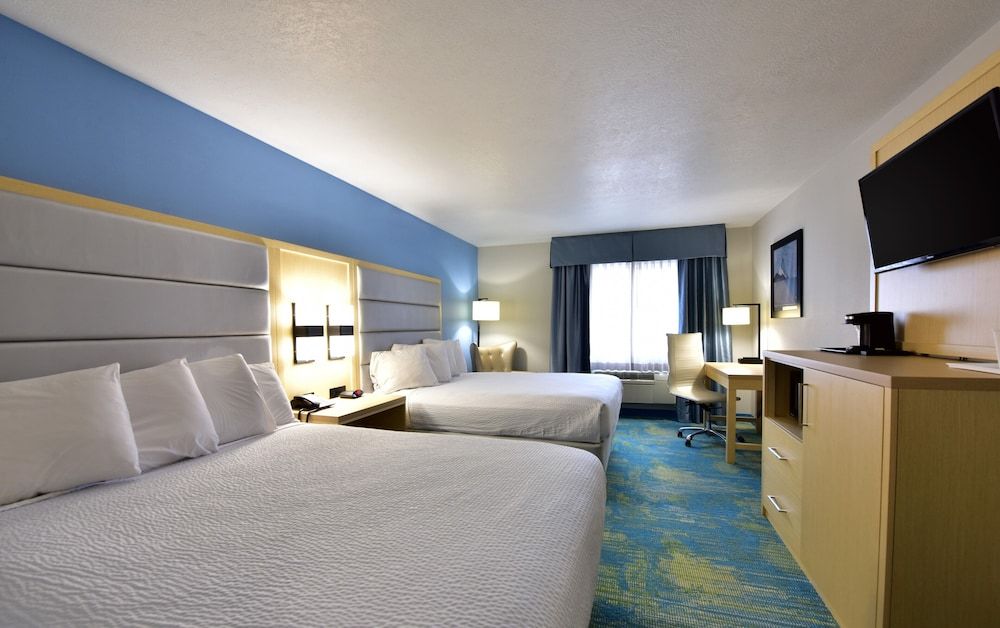 Standard Room, 2 Queen Beds
