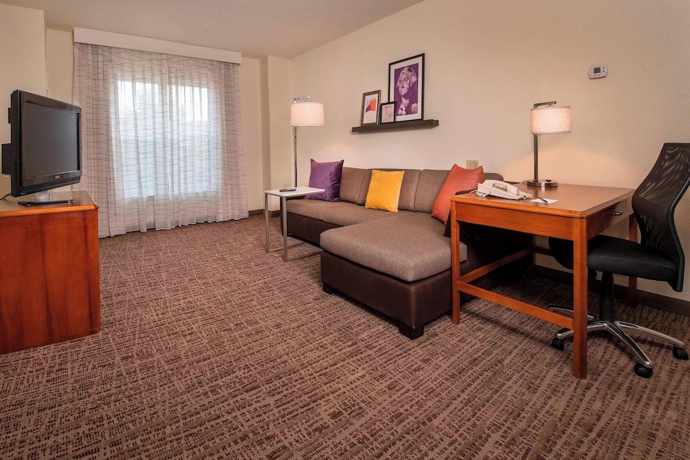 Suite, 1 Bedroom (Mobility Accessible, Tub)