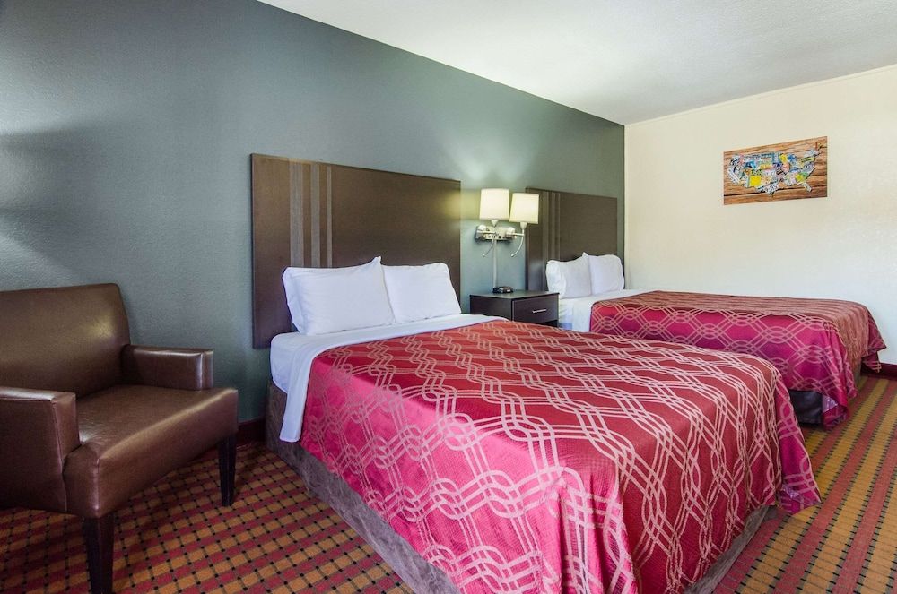 Standard Room, 2 Double Beds, Non Smoking
