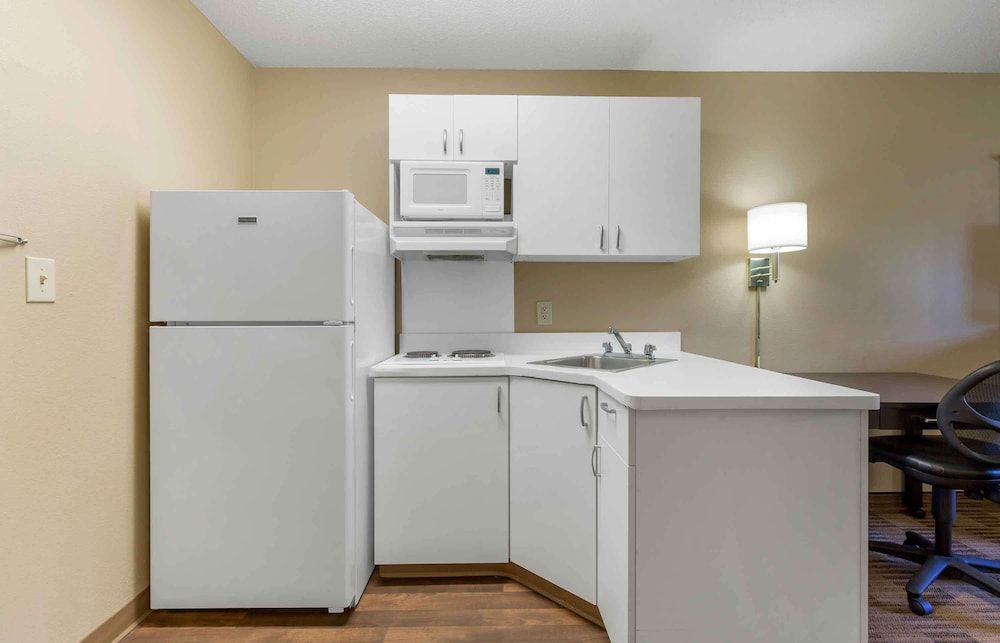 Extended Stay America Suites Washington DC Chantilly Dulles Studio, 1 Queen Bed, Non Smoking 5
