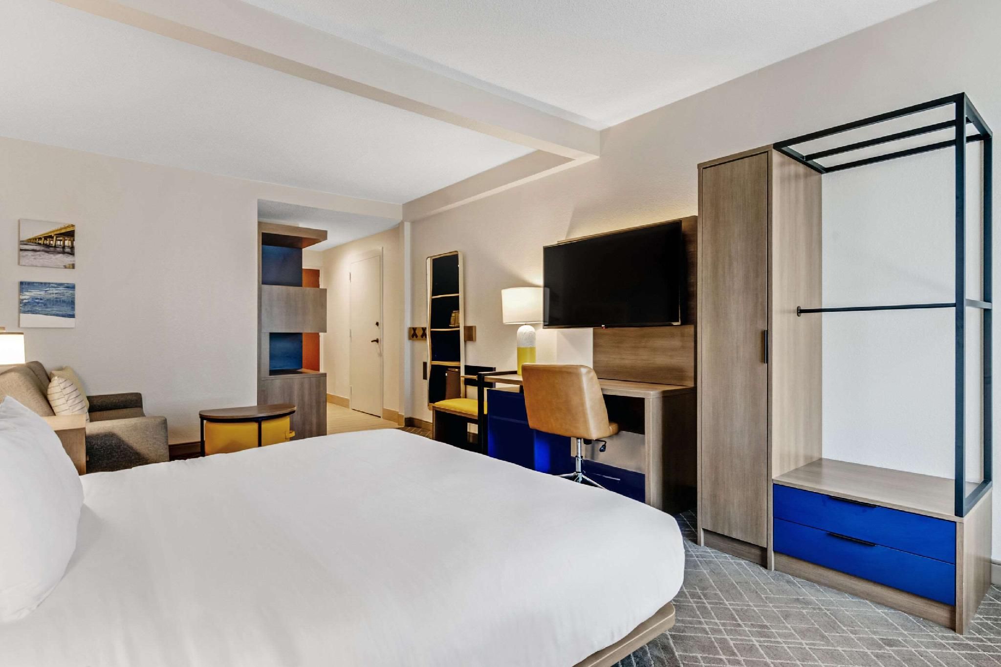 2 Double Beds, Suite, Nonsmoking
