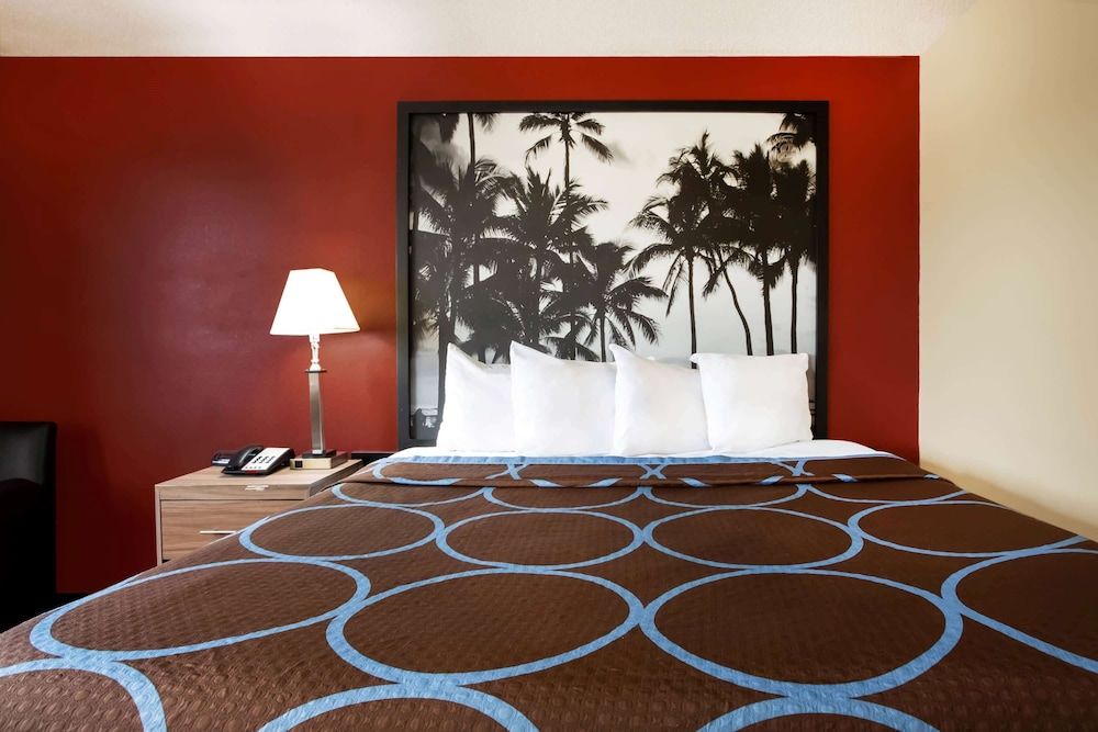 Room, 1 Queen Bed, Accessible, Non Smoking (Mobility Accessible)