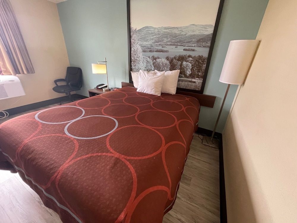 Standard Room, 1 Queen Bed