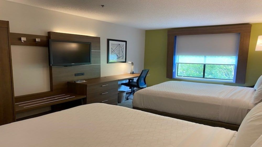 Standard Room, 2 Queen Beds