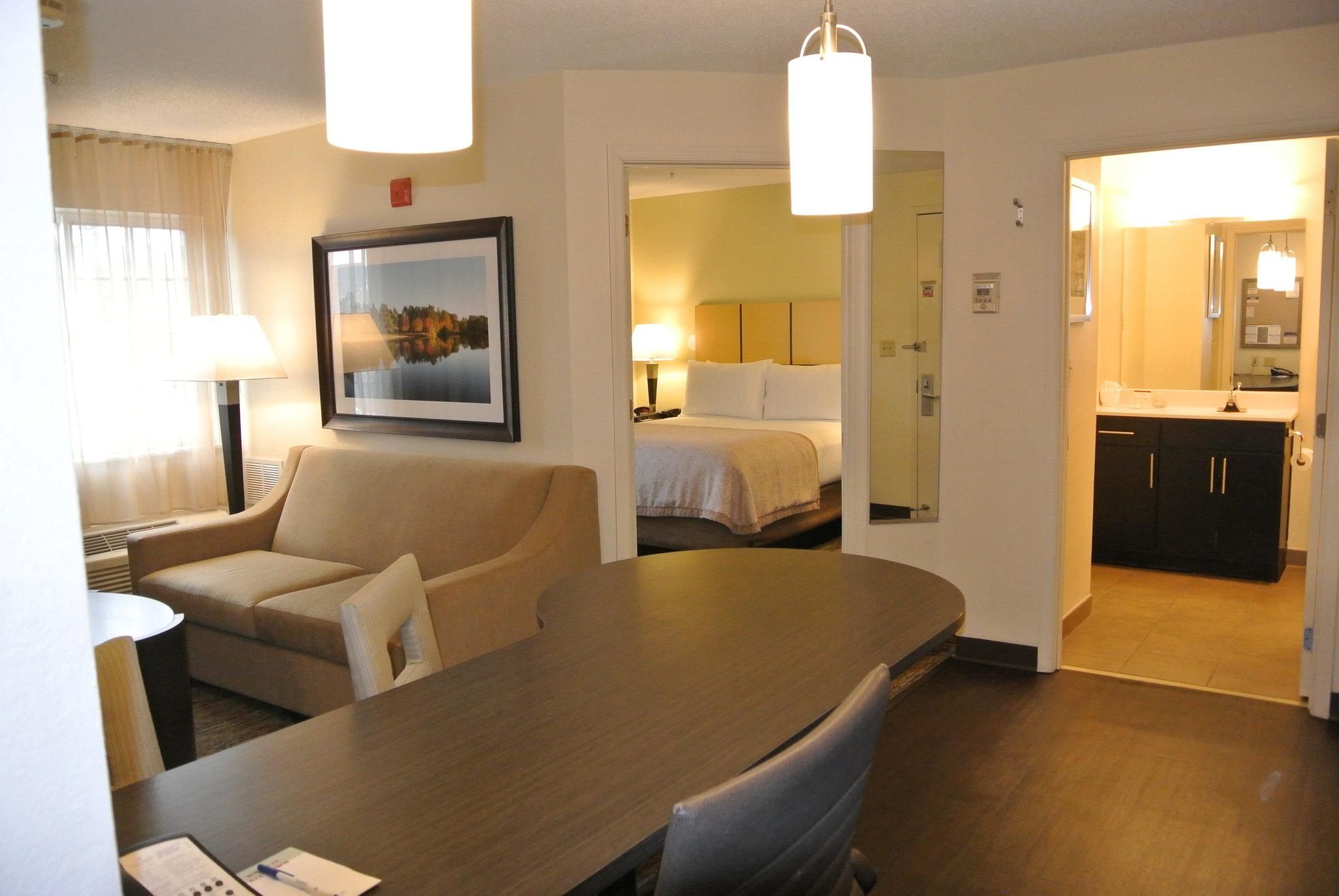 1 Bedroom Suite