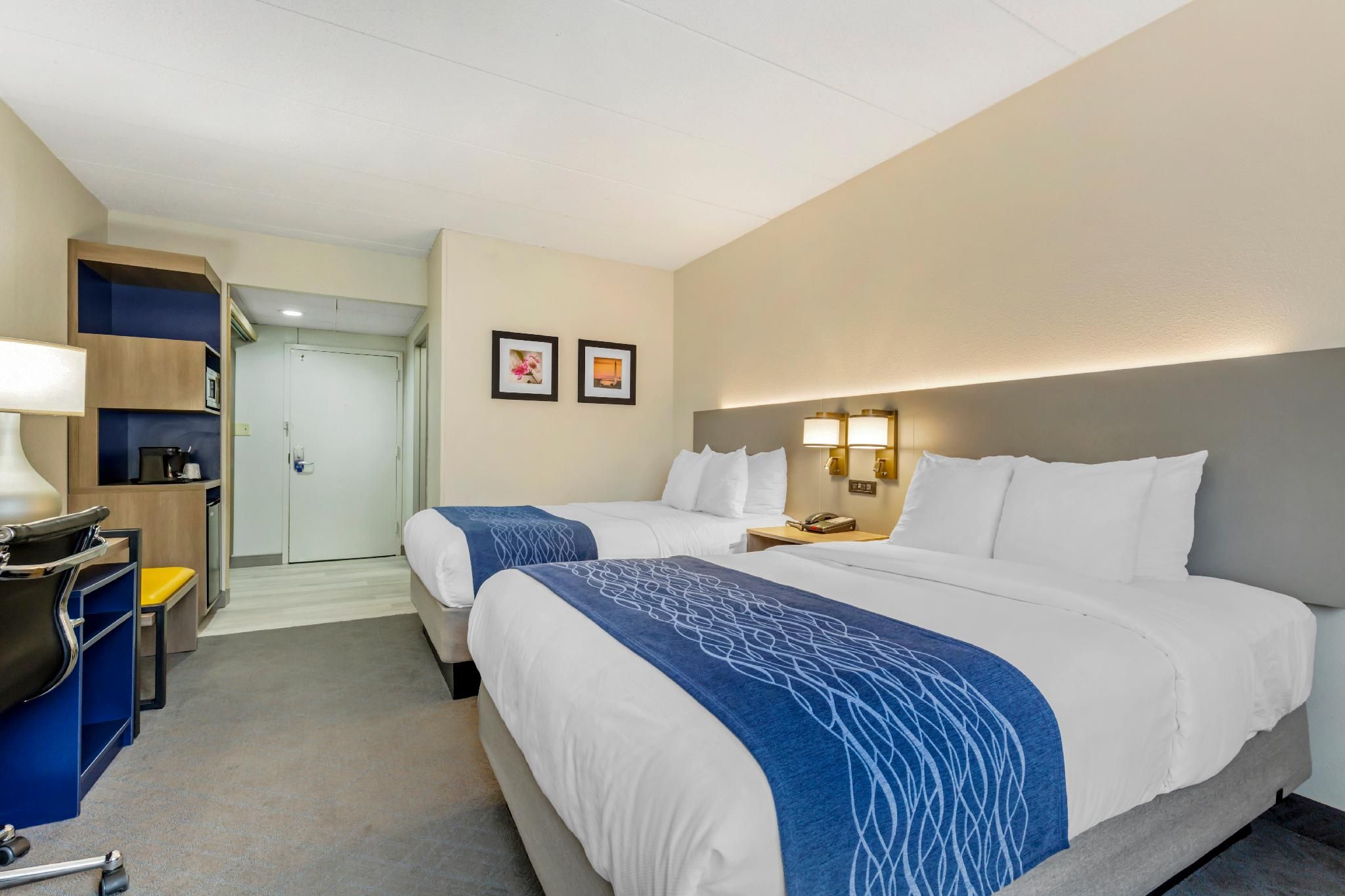 2 Double Beds, Nonsmoking, Accessible