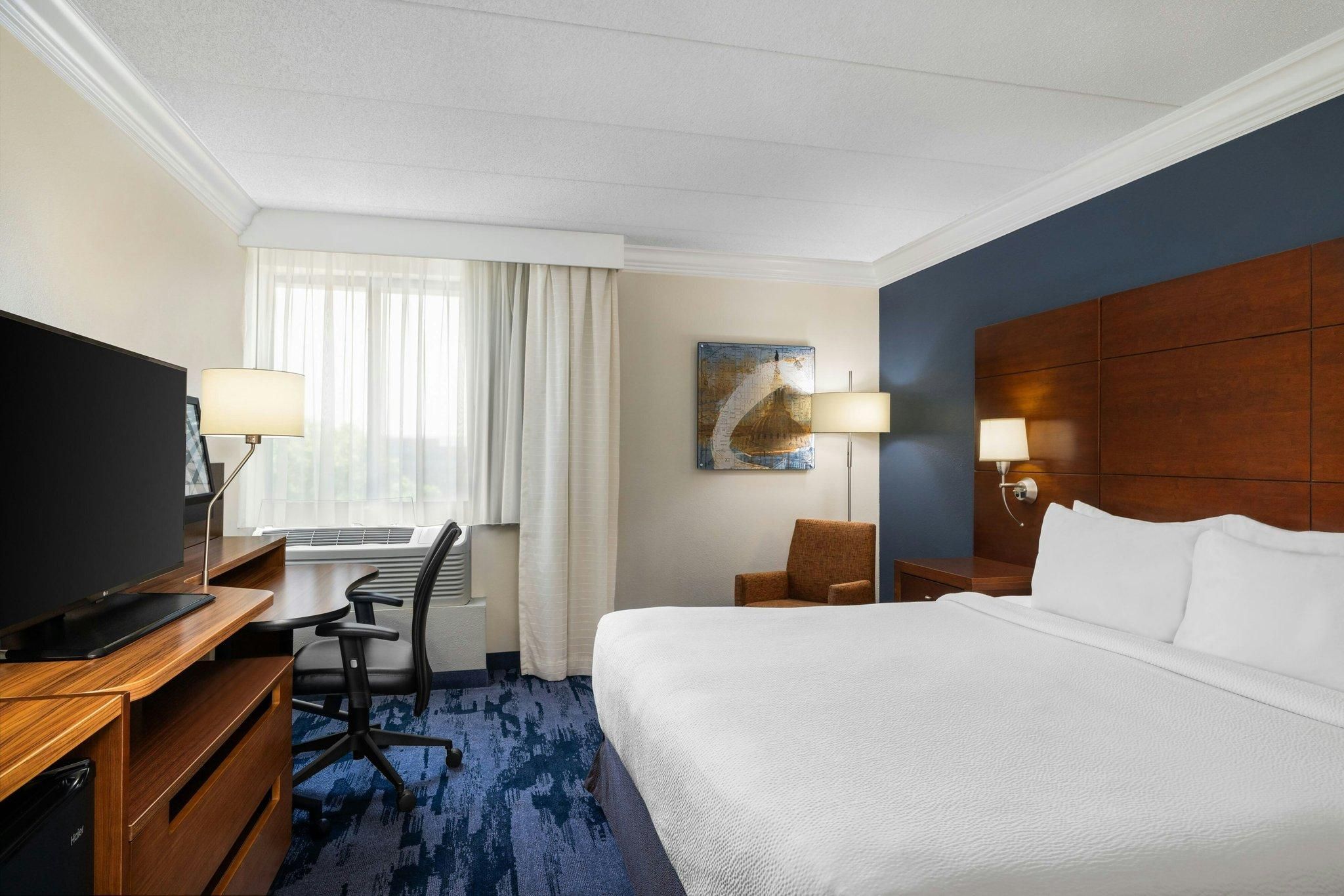 Guest Room, 1 King