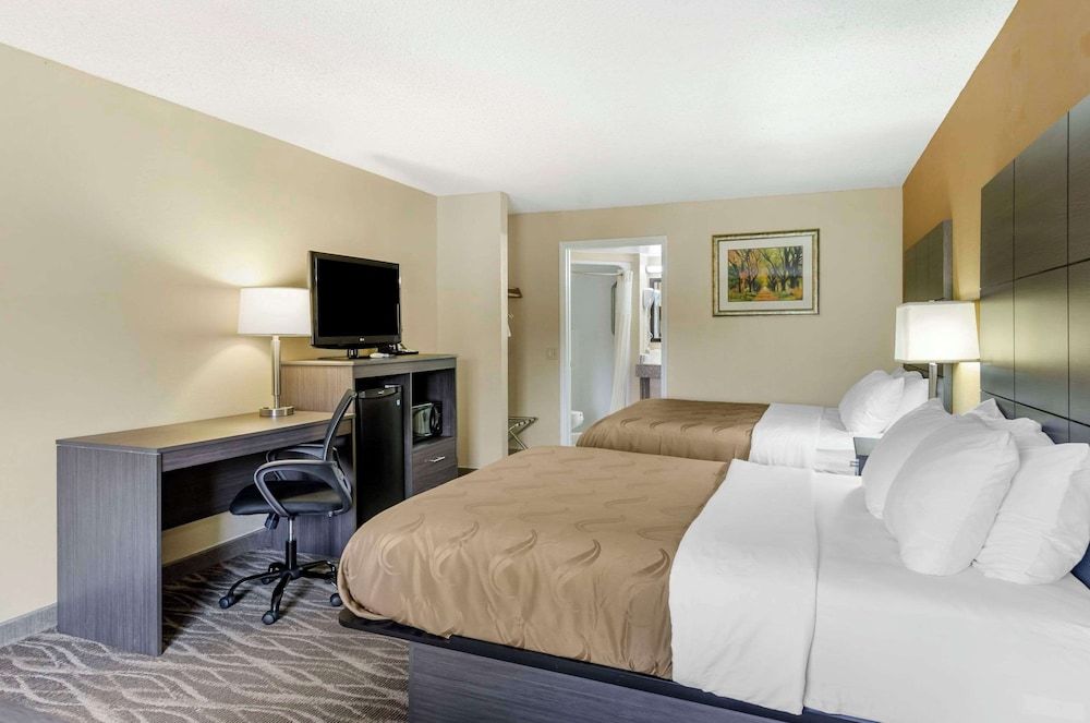 Room, 2 Queen Beds, Non Smoking