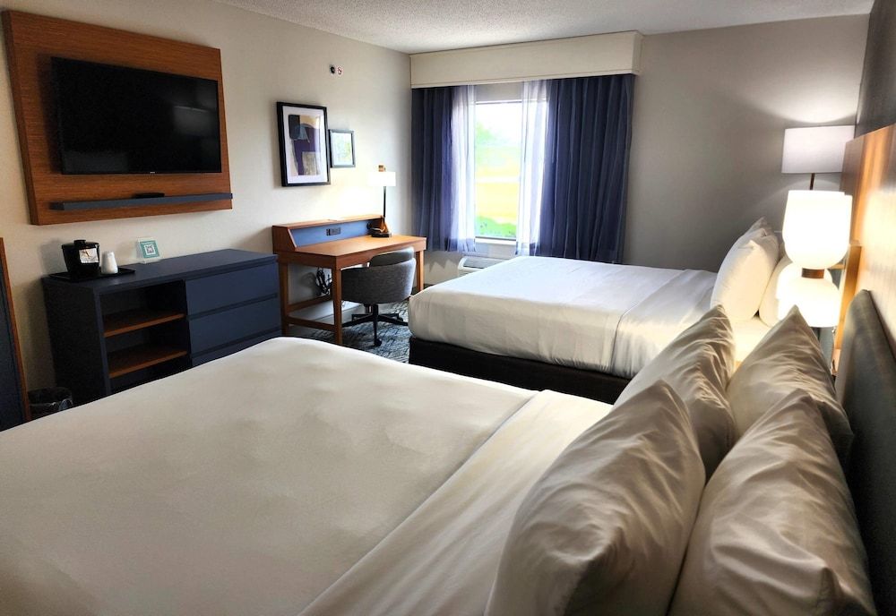 Country Inn & Suites by Radisson, Dahlgren-King George, VA Room, 2 Queen Beds, Non Smoking 2