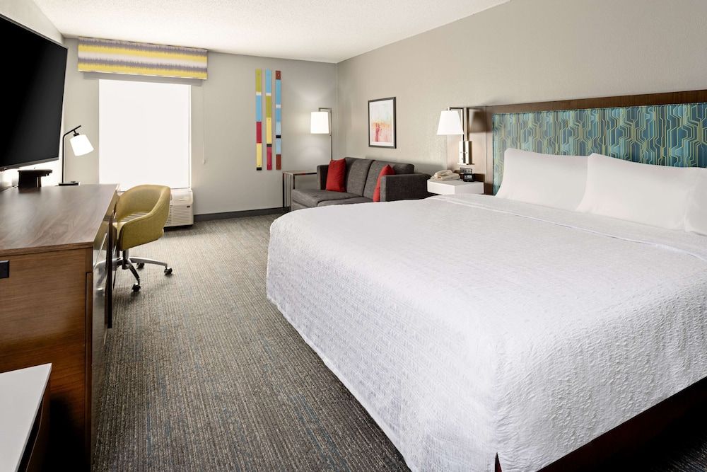 Classic Room, 1 King Bed with Sofa bed