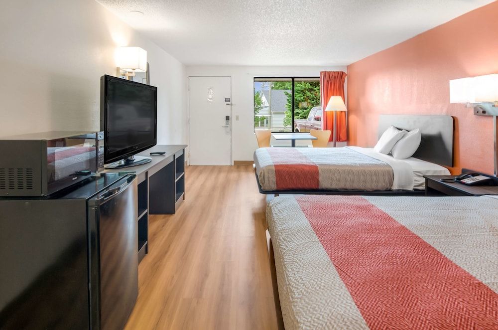 Standard Room, 2 Double Beds, Smoking, Refrigerator & Microwave