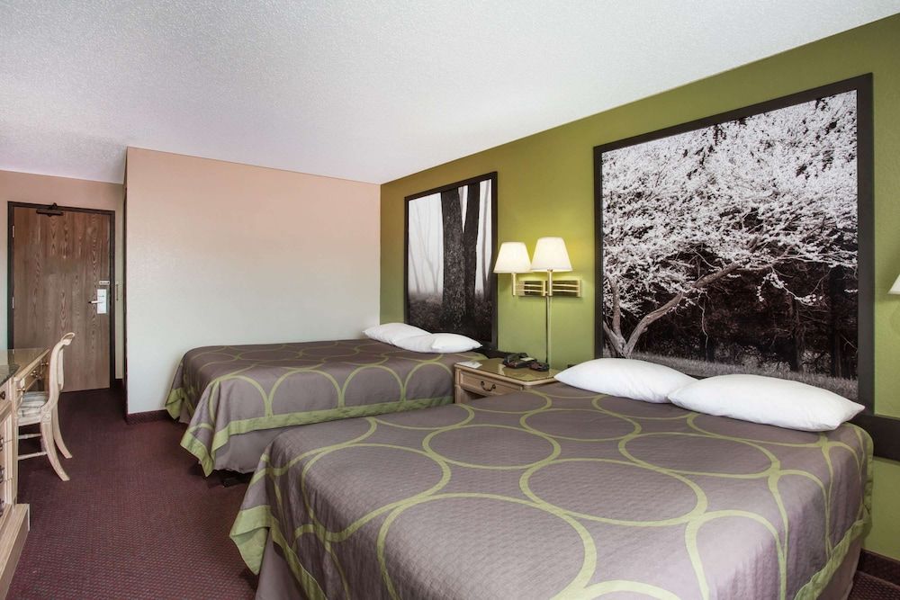 Double Room, 2 Double Beds, Smoking (3rd floor only)