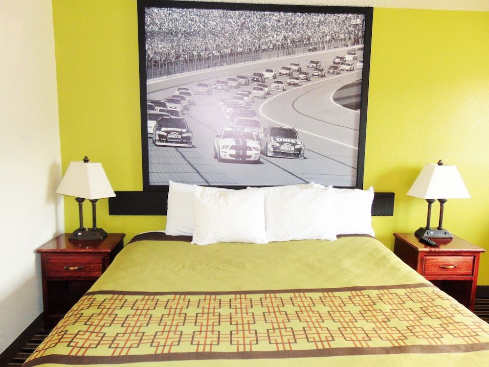 Standard Room, 1 King Bed, Smoking