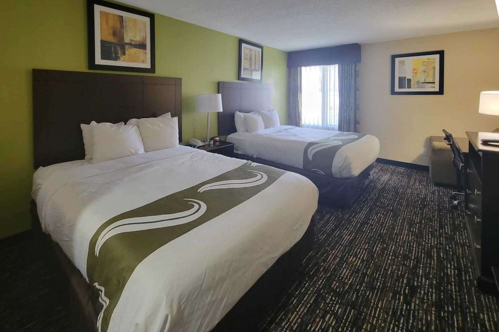 Room, 2 Queen Beds, Non Smoking
