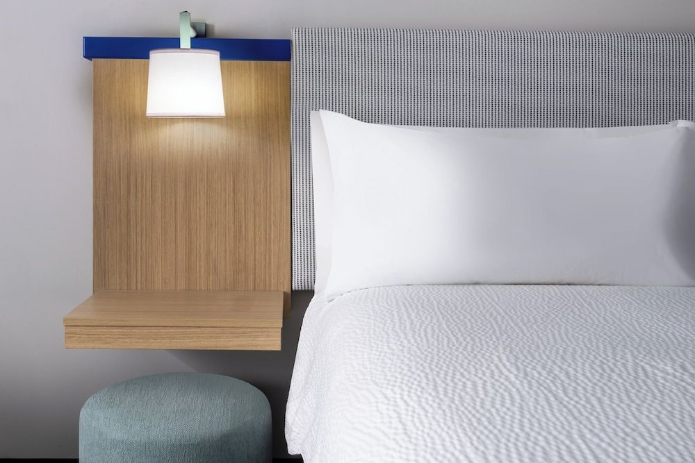 Standard Room, 1 King Bed with Sofa bed, Accessible Bathtub (Mobility Accessible)