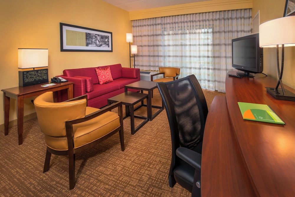 Suite, 1 Bedroom, Non Smoking (Hearing Accessible)