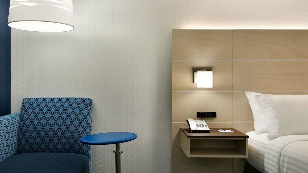 Standard Room, 2 Queen Beds, Accessible (Mobility)