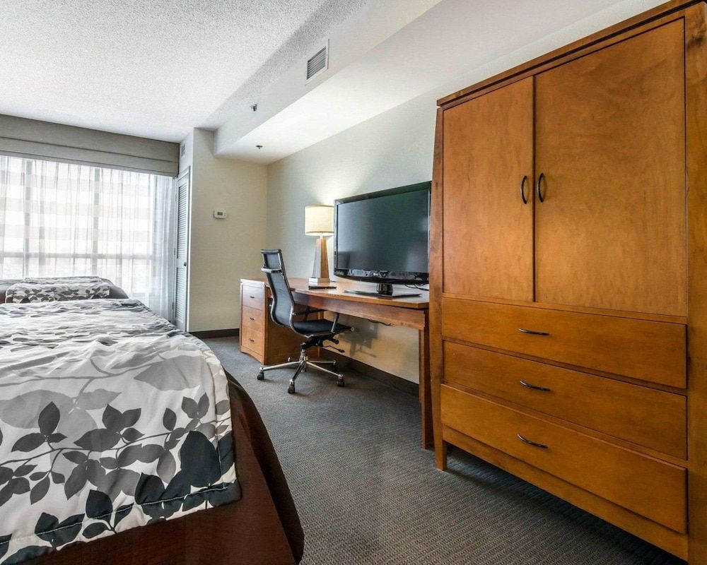 Standard Room, 2 Queen Beds, Non Smoking