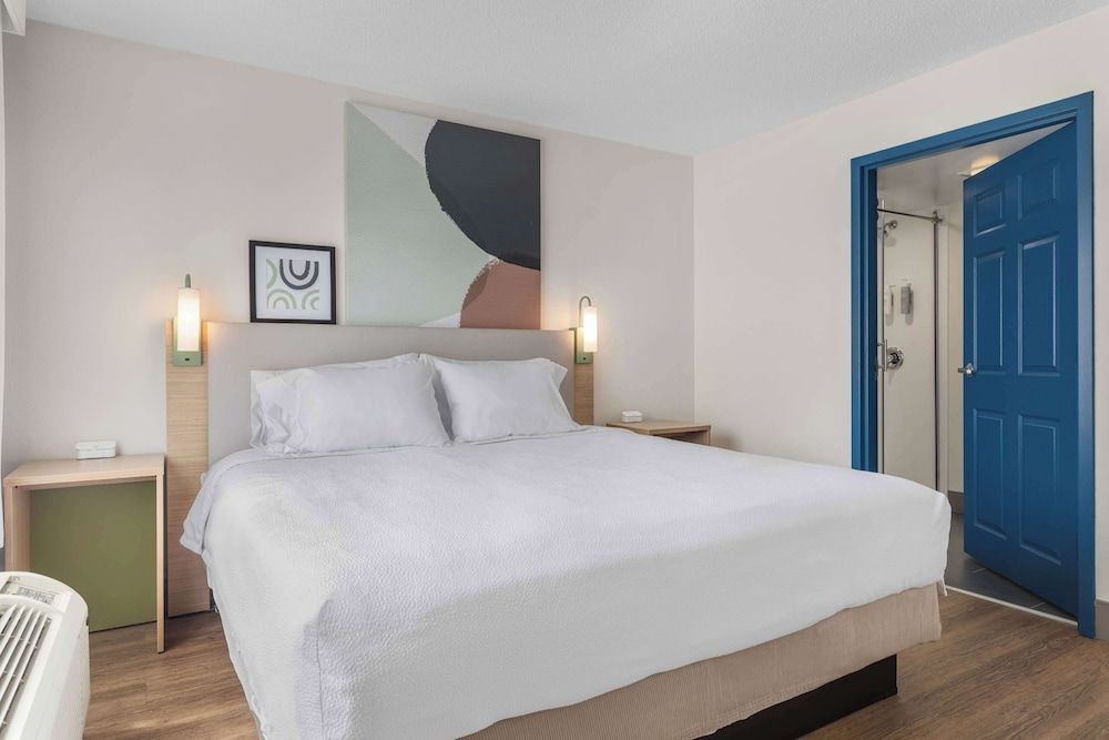 Spark by Hilton Winchester Suite, 1 Bedroom