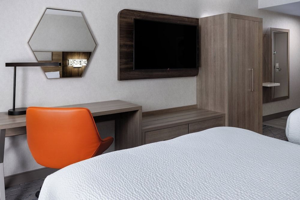 Suite, Multiple Beds